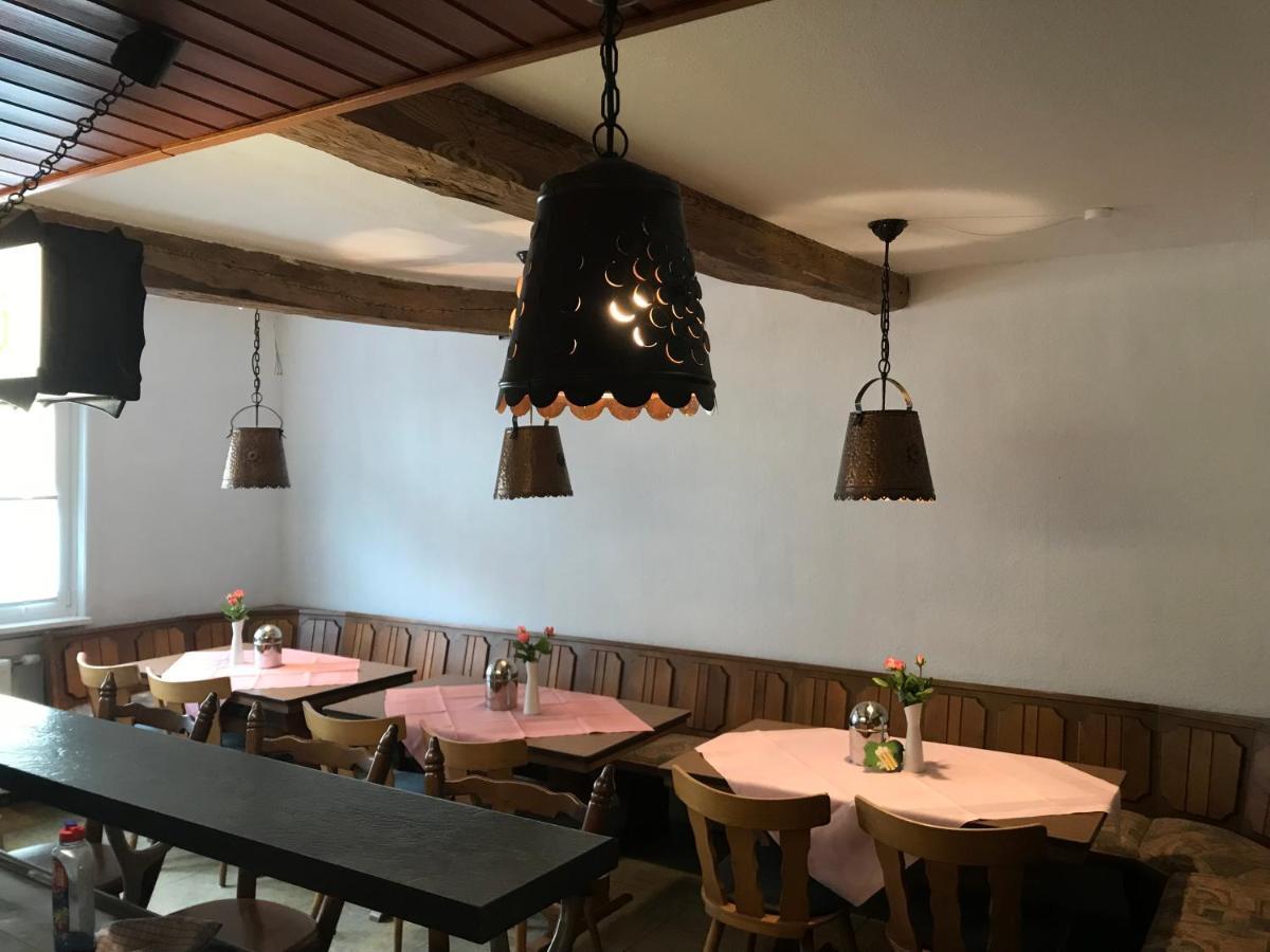 Landgasthof Zum Dorfkrug Schoneberg  Esterno foto